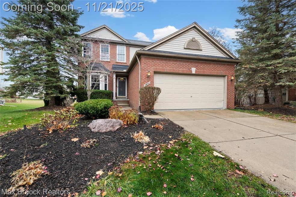 9894 High Meadow Dr, Ypsilanti, MI 48198 - photo 1