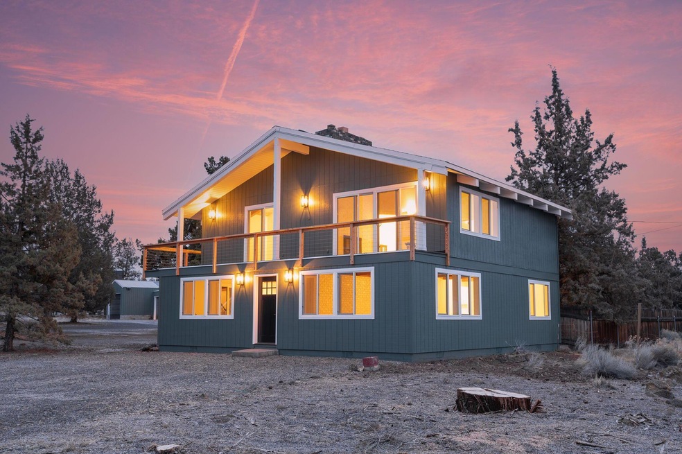 Twilight Front of House 1