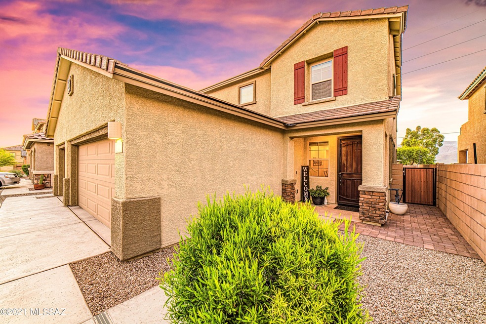 8280 E Magee Hill Loop-3