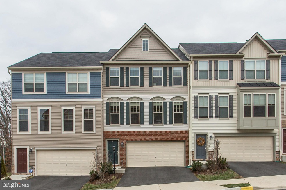 42720 Ogilvie Square, Ashburn, VA 20148 - photo 1