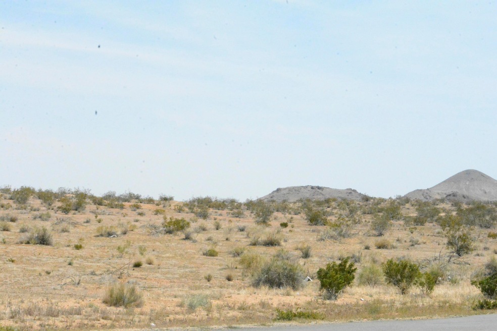 0 Vic Mojave Tropico Rd & Dawn unit 22003682, Rosamond, CA 93560 - photo 1