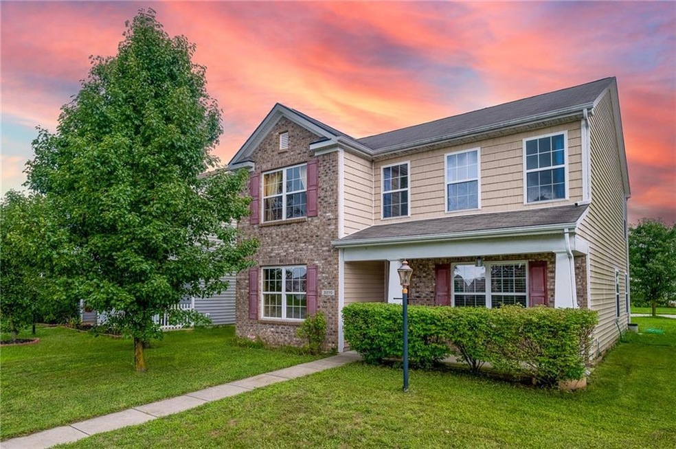 3370 Shadow Creek Blvd, Columbus, IN 47201 - photo 1