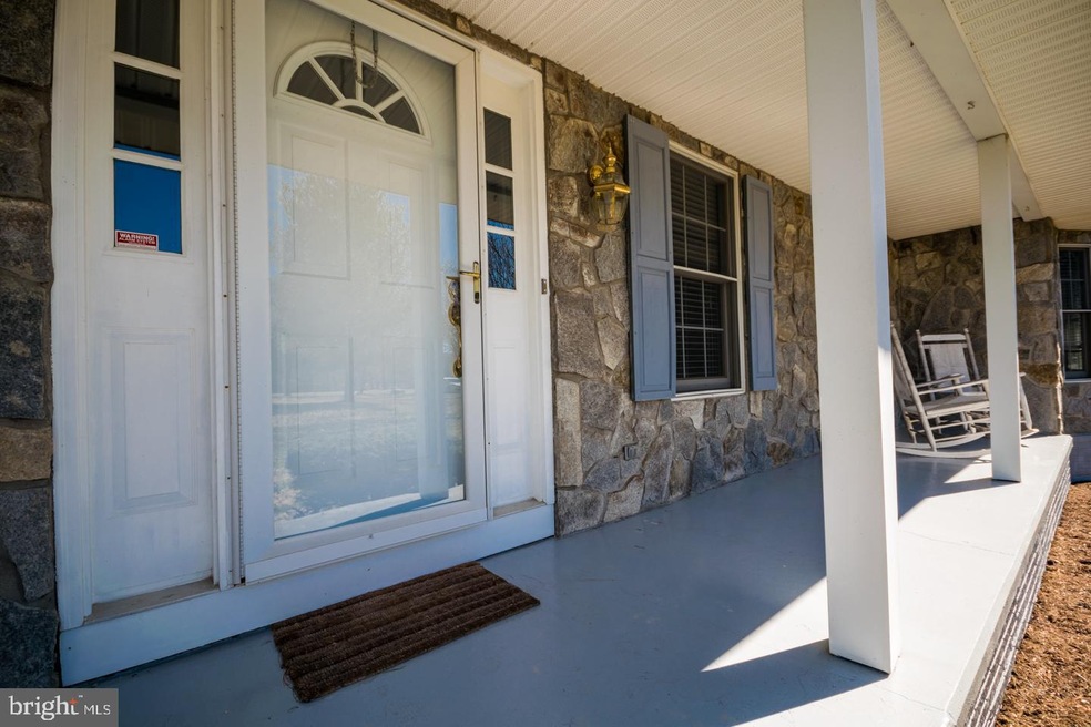 267 Verde Dr, Martinsburg, WV 25404 - photo 1