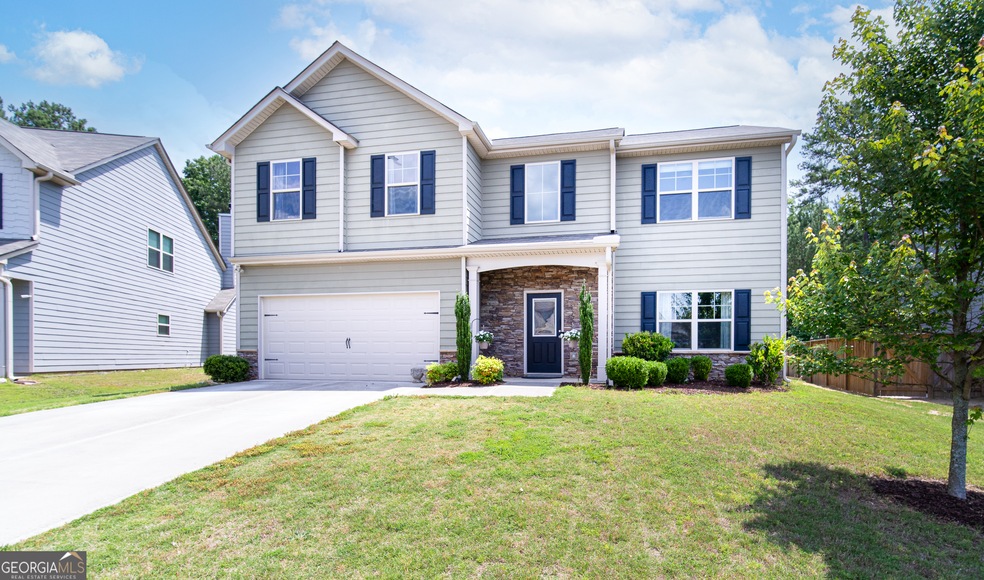 Craftsman style home! New construction feel withou