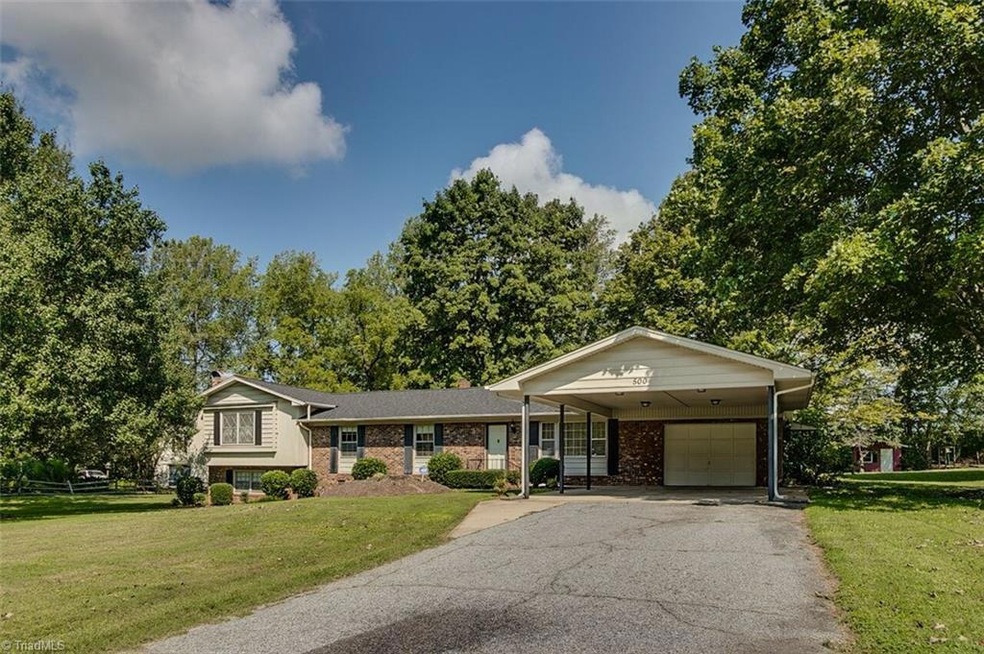 500 Springwood Rd, Asheboro, NC 27205 - photo 1