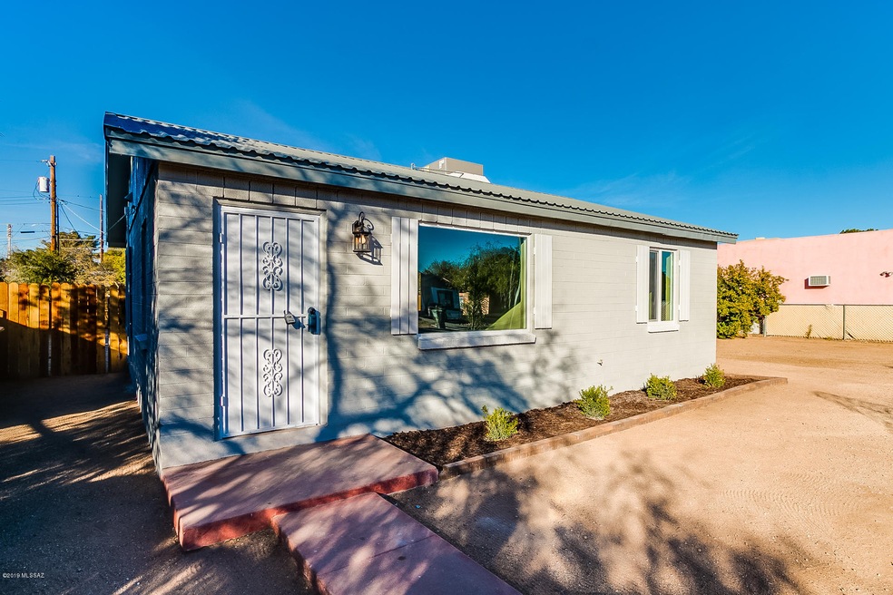 2313 E 17th St, Tucson, AZ 85719 - photo 1
