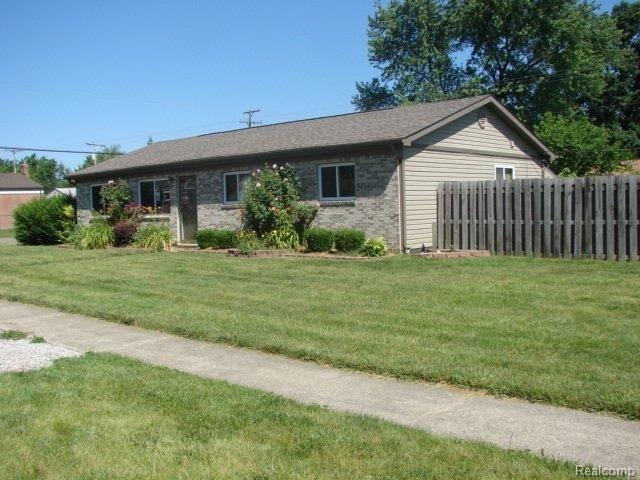 261-825755 - Front Right Side.JP