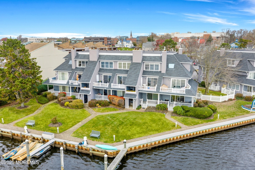 302 Spinnakers Cove, Toms River, NJ 08753 - photo 1