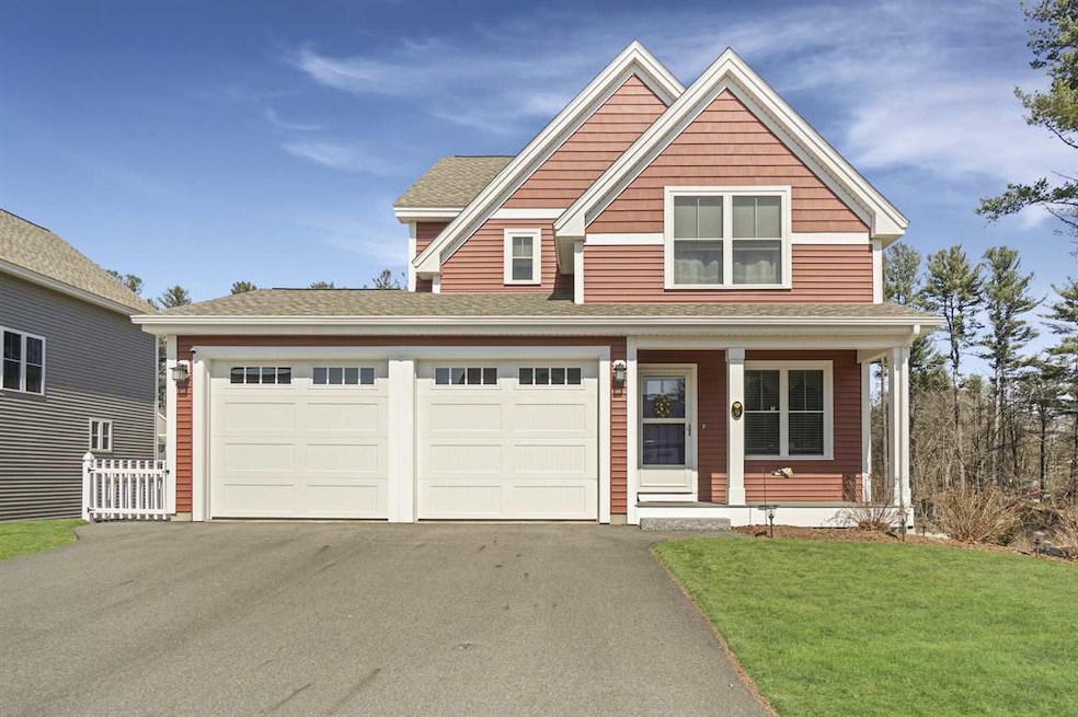 9 Adelaide Ave, Nashua, NH 03064 - photo 1