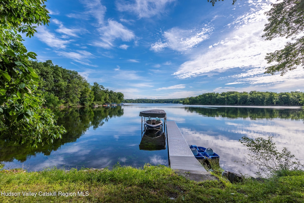 For Sale $1,100,000 • Co-Listing Agent