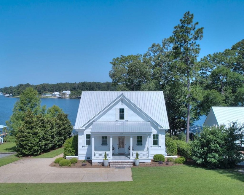 224 Spring Creek Rd, Warwick, GA 31796 - photo 1