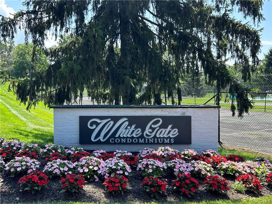 4 White Gate Dr unit I, Wappingers Falls, NY 12590 - photo 1