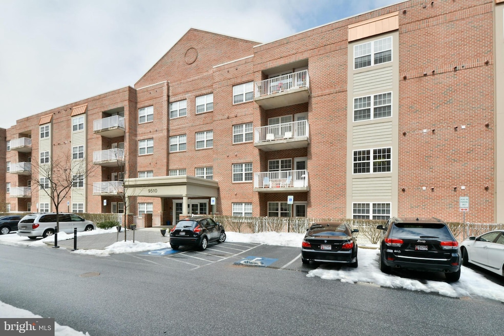 Condos at the Ridge unit 204, Owings Mills, MD 21117 - photo 1