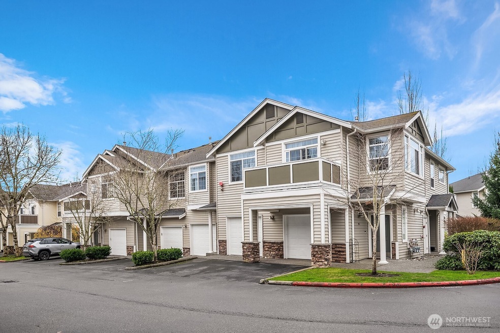 1855 Trossachs Blvd SE unit 2606, Sammamish, WA 98075 - photo 1