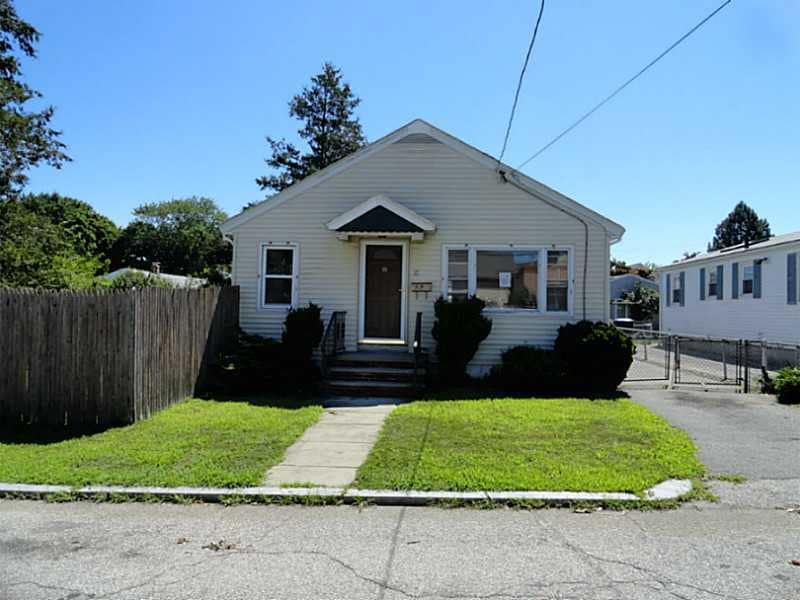 17 Gloucester St, Providence, RI 02908 - photo 1