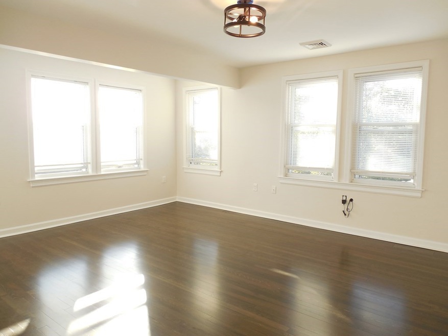 96 Walnut St unit 2, Watertown, MA 02472 - photo 1