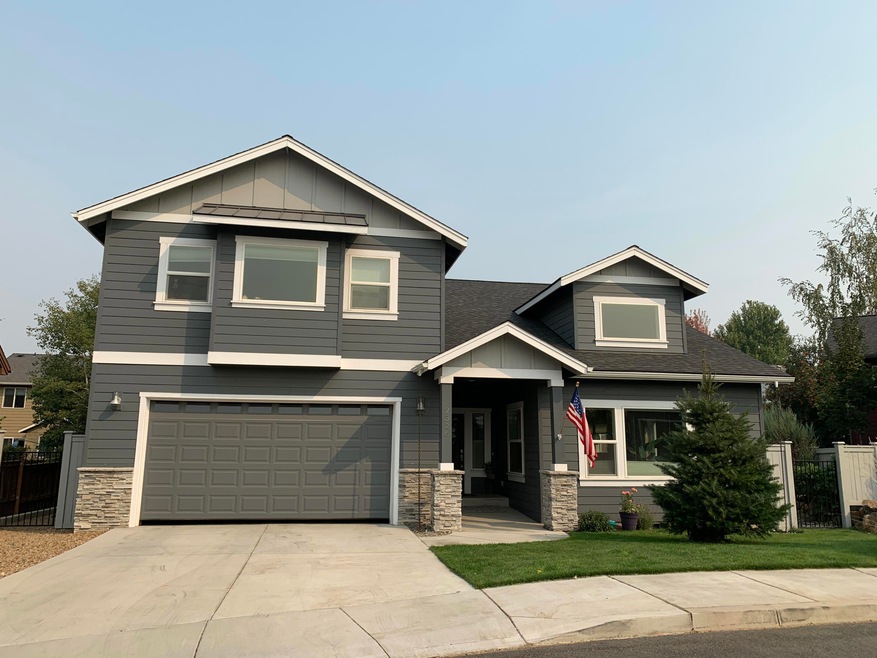 2326 NE Atherton Ct, Bend, OR 97701 - photo 1