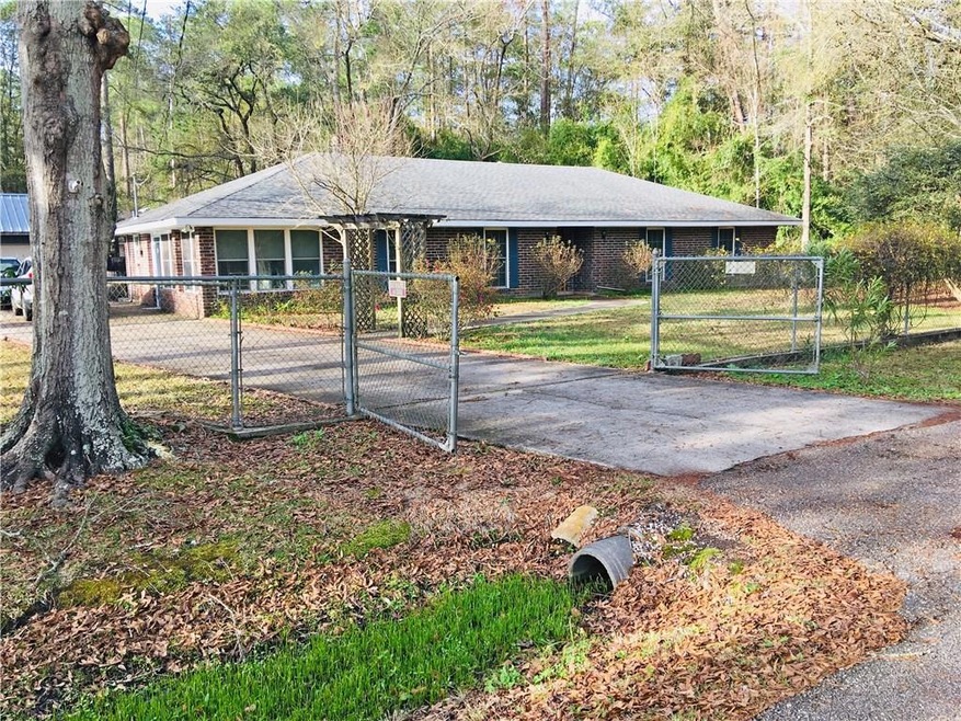Fully fenced half acre