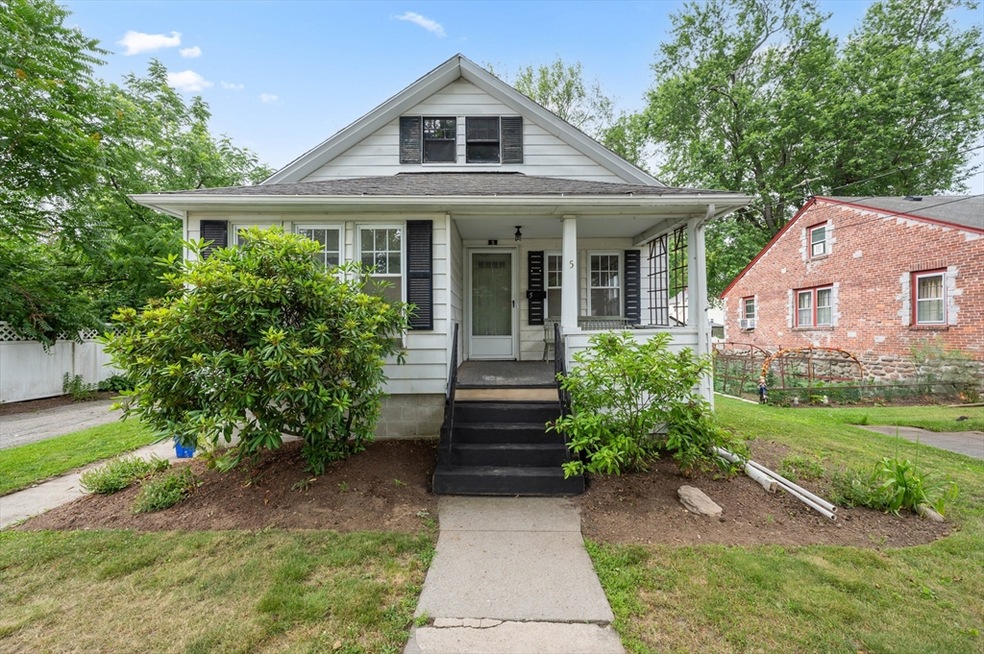 5 Dorset St, Worcester, MA 01602 - photo 1
