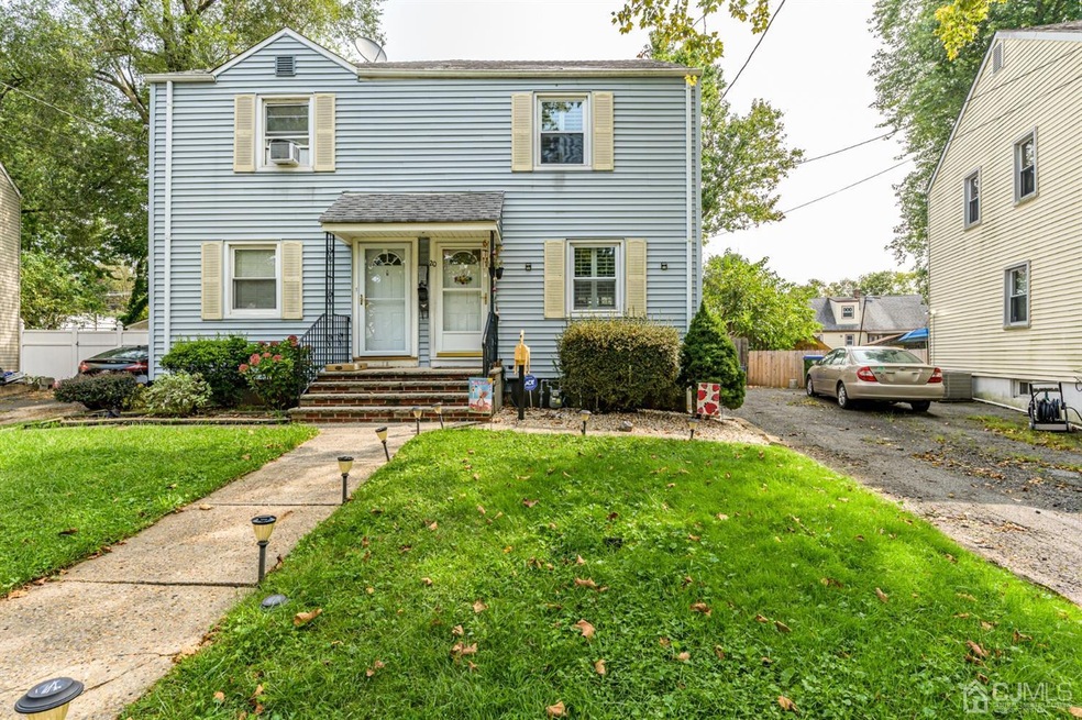 20 Macarthur Dr, Edison, NJ 08837 - photo 1