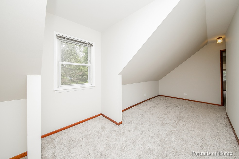 28620 Laurel Dr, Naperville, IL 60564 - photo 1