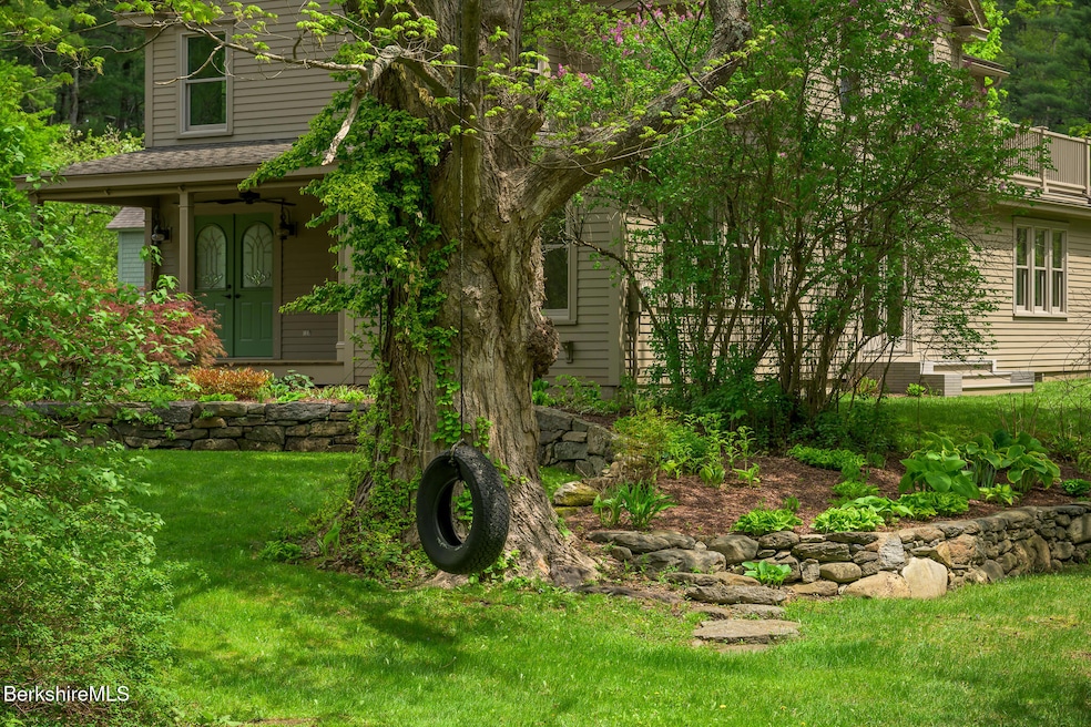 Sold $828,000 • Co-Listing Agent