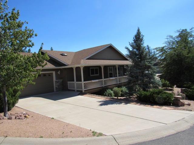 023-353523 left front