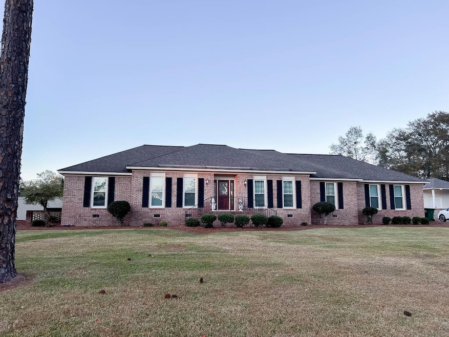 107 Dunbar Cir, Sylvester, GA 31791 - photo 1