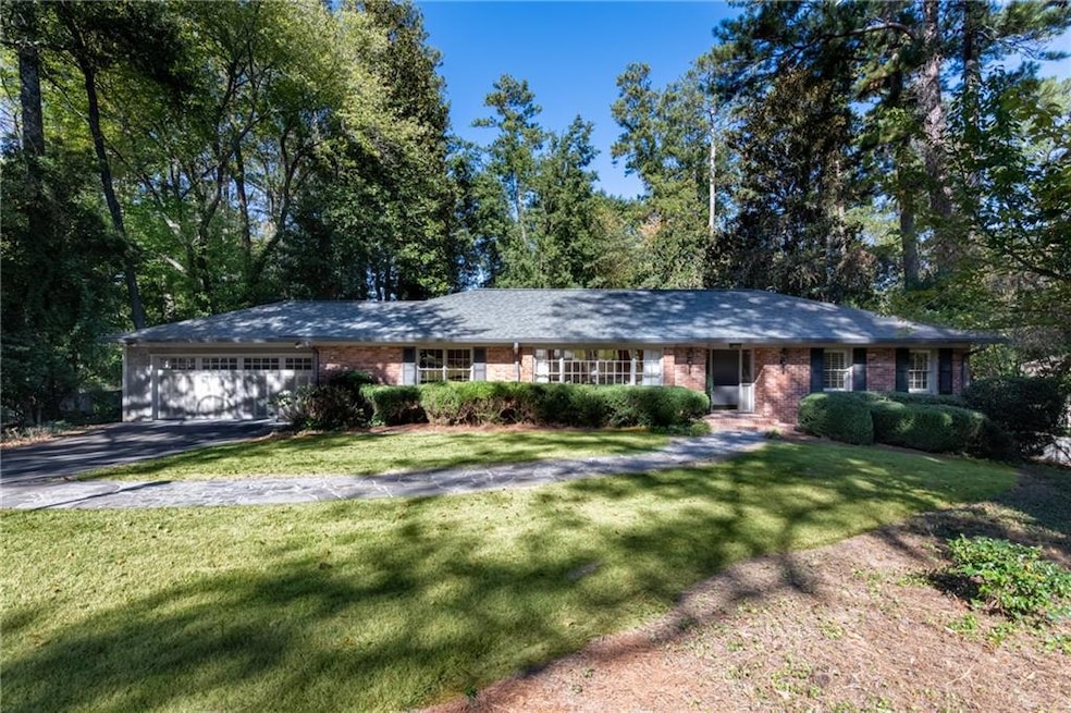 Pending $1,189,000 • Co-Listing Agent