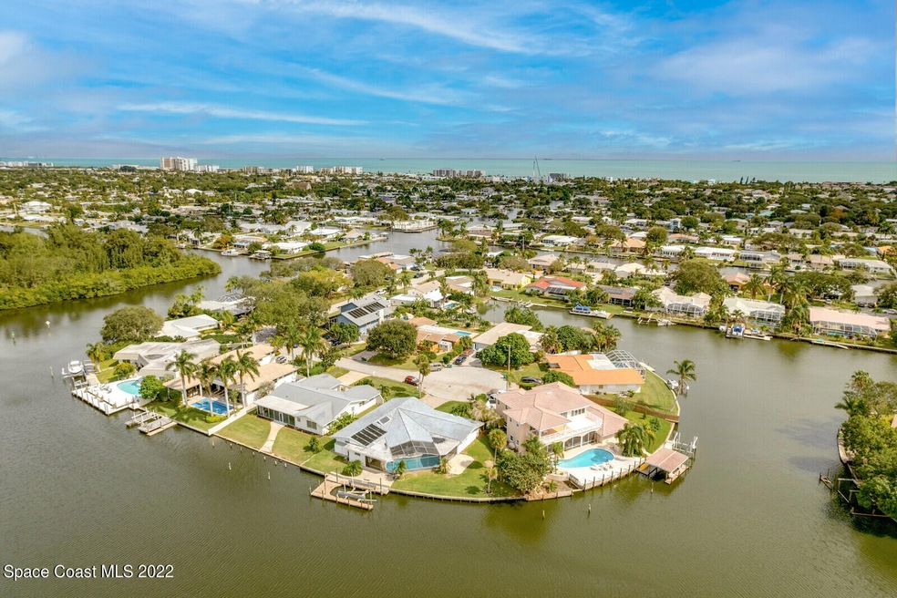 48 Yawl Dr, Cocoa Beach
