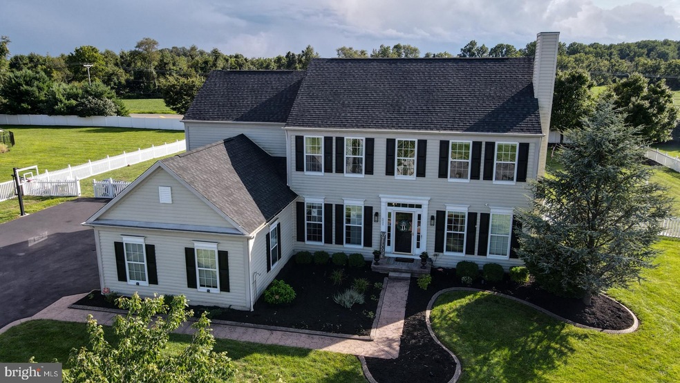 311 Bromley Dr, Mullica Hill, NJ 08062 - photo 1