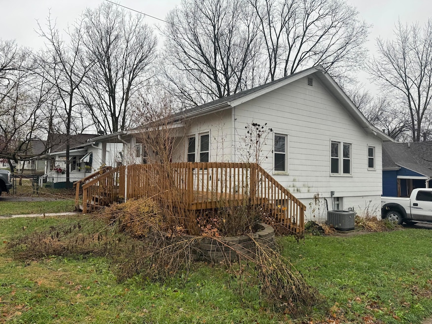 411 N William St, Columbia, MO 65201 - photo 1