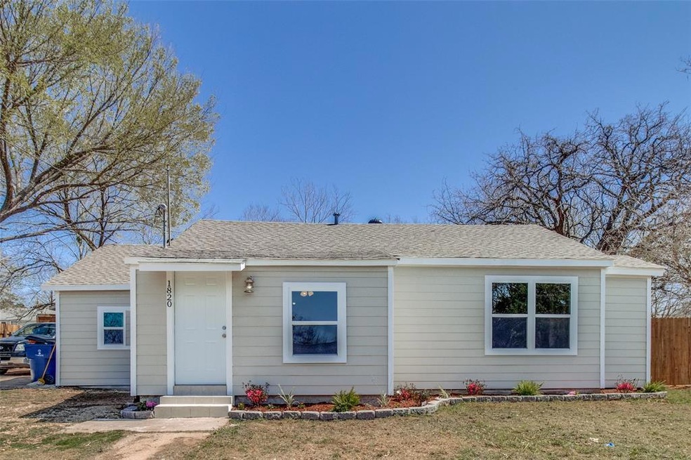 1820 S Maurice Ave, Denison, TX 75020 - photo 1