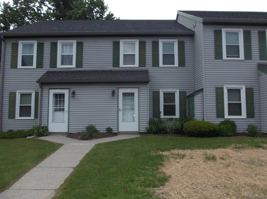 35 Brickyard Rd, Essex Junction, VT 05452 - photo 1