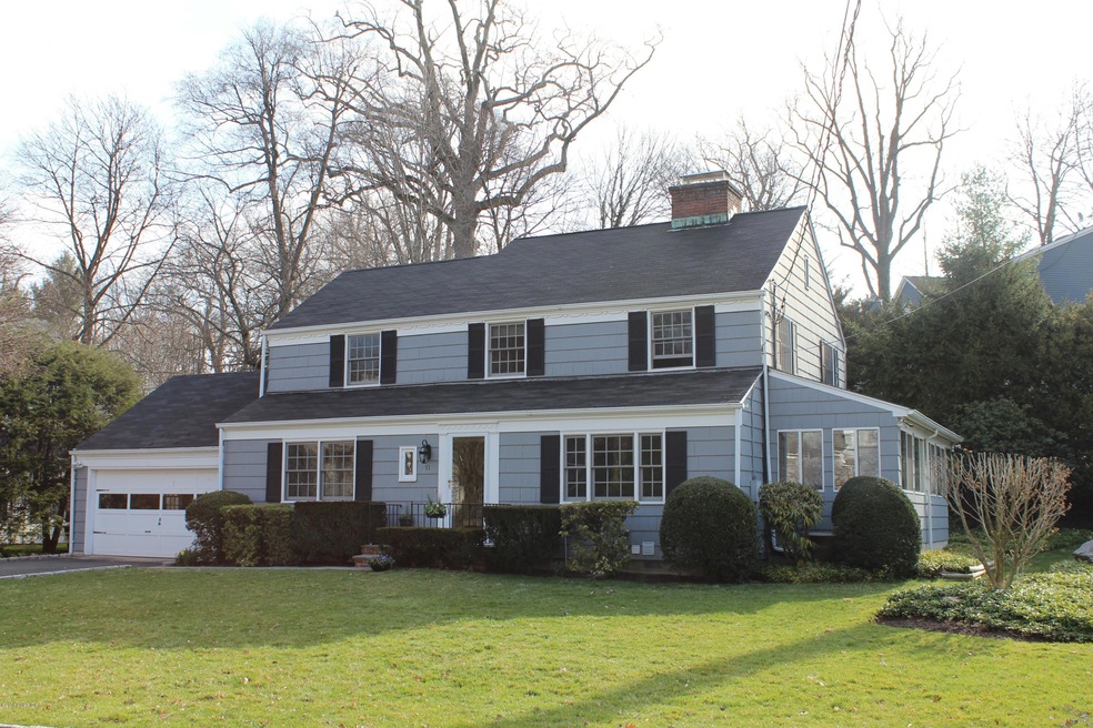 11 Hendrie Ln, Riverside, CT 06878 - photo 1