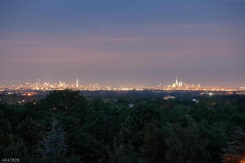 1 Claridge Dr 818 unit 818, Verona Twp., NJ 07044 - photo 1