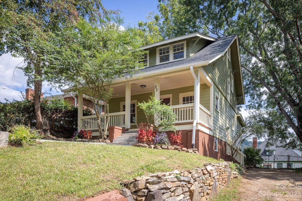 Beautiful In-Town Home!