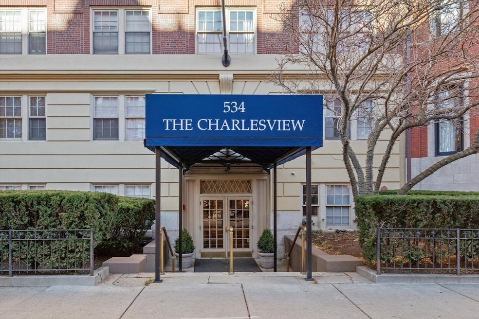 The Charlesview unit 602, Boston, MA 02215 - photo 1