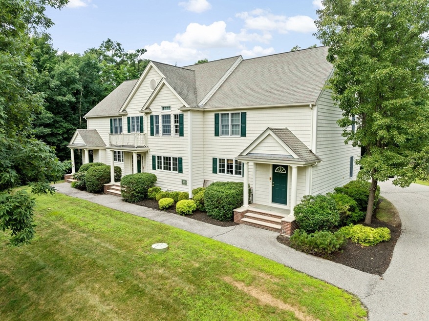 30 Kilby St unit 1, Hingham, MA 02043 - photo 1