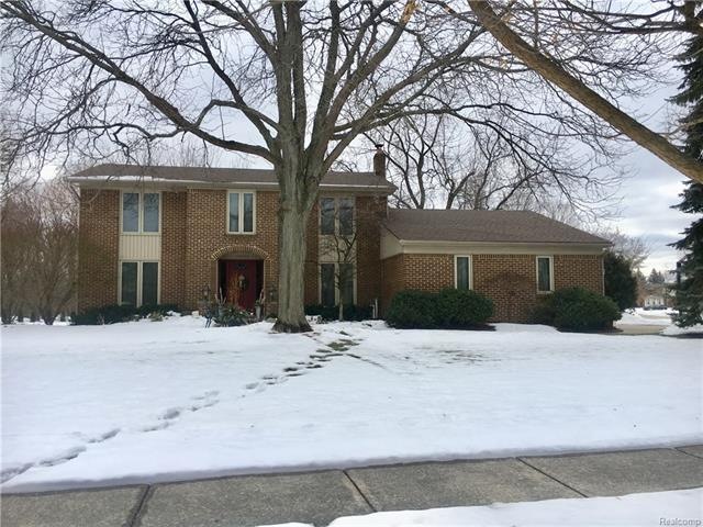1 1633 Cranbrook.jpg
