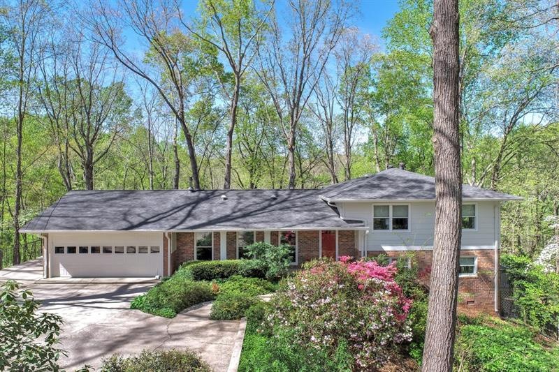 716 Crudup Dr, Gainesville, GA 30501 - photo 1