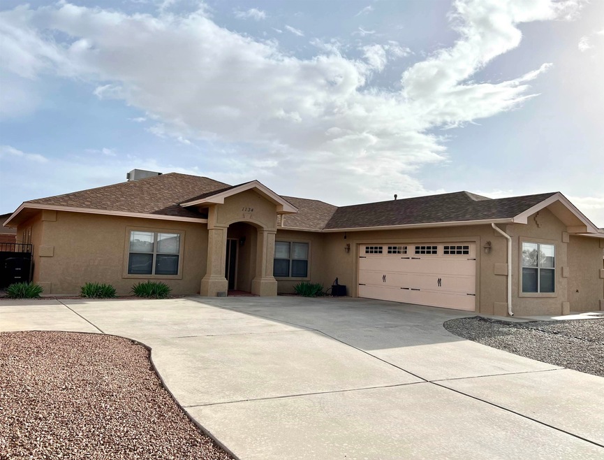 1134 Pajarito Dr, Alamogordo, NM 88310 - photo 1