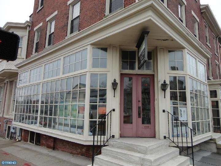 418 Dekalb St, Norristown, PA 19401 - photo 1