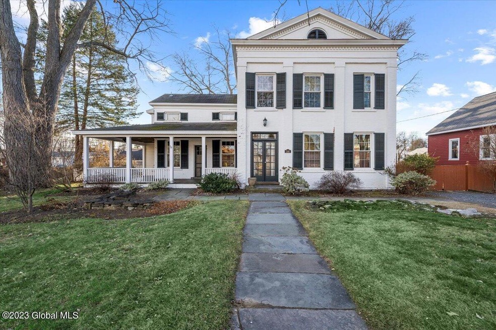 246 Whitehall Rd, Albany, NY 12209 - photo 1