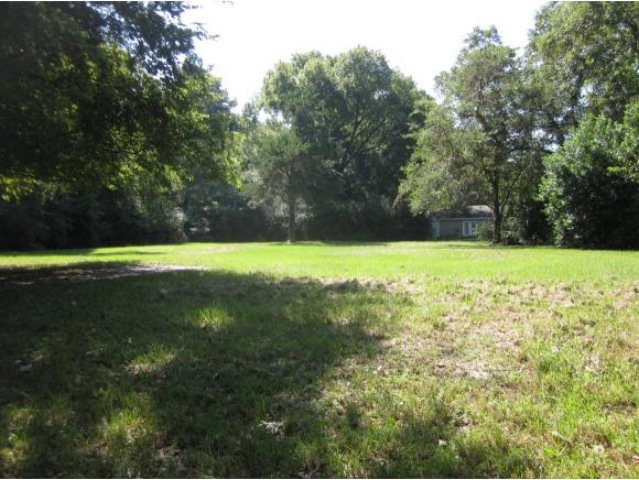 1814 Railroad St, Nacogdoches, TX 75961 - photo 1