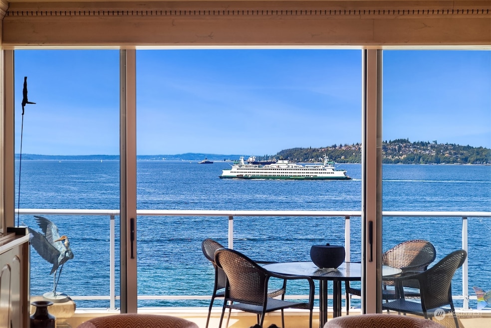 Sold $2,100,000 • Co-Listing Agent