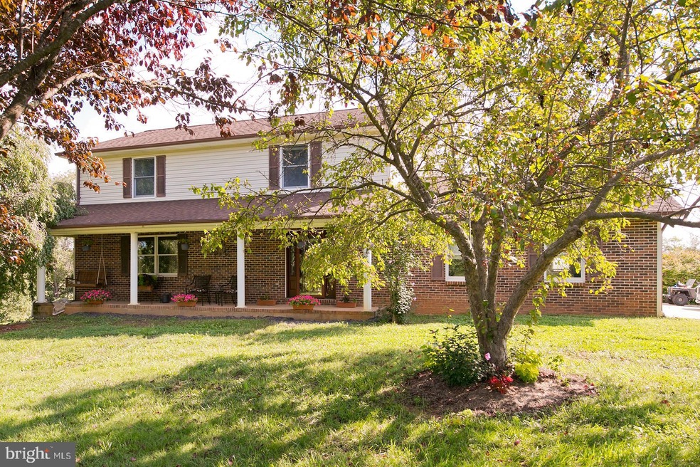 241 Clear View Ln, Strasburg, VA 22657 - photo 1