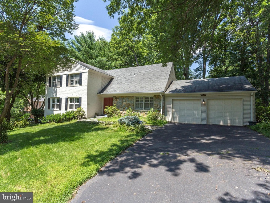 9026 Edgepark Rd, Vienna, VA 22182 - photo 1