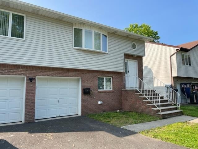 For Rent $2,595/month