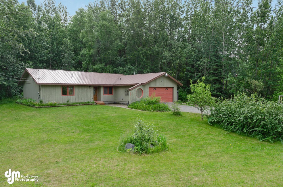 Exterior Side_RM_2421-FULL